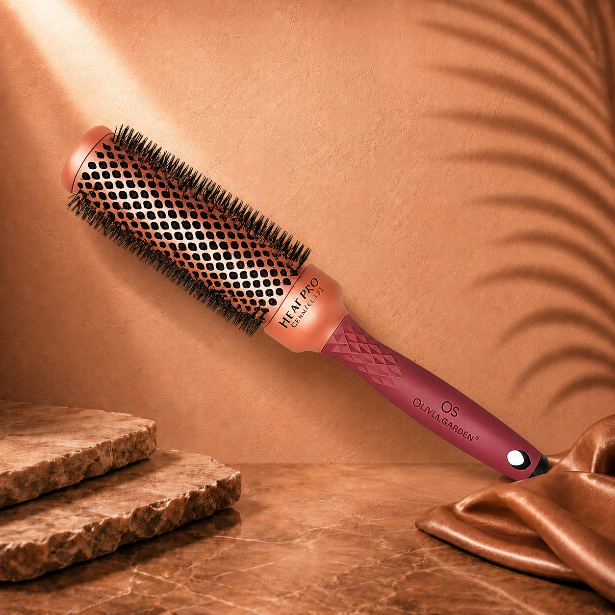 Olivia Garden HeatPro Speed XL Brush by DS Hair Dalia with a 42mm barrel, showcasing its professional styling tool design.